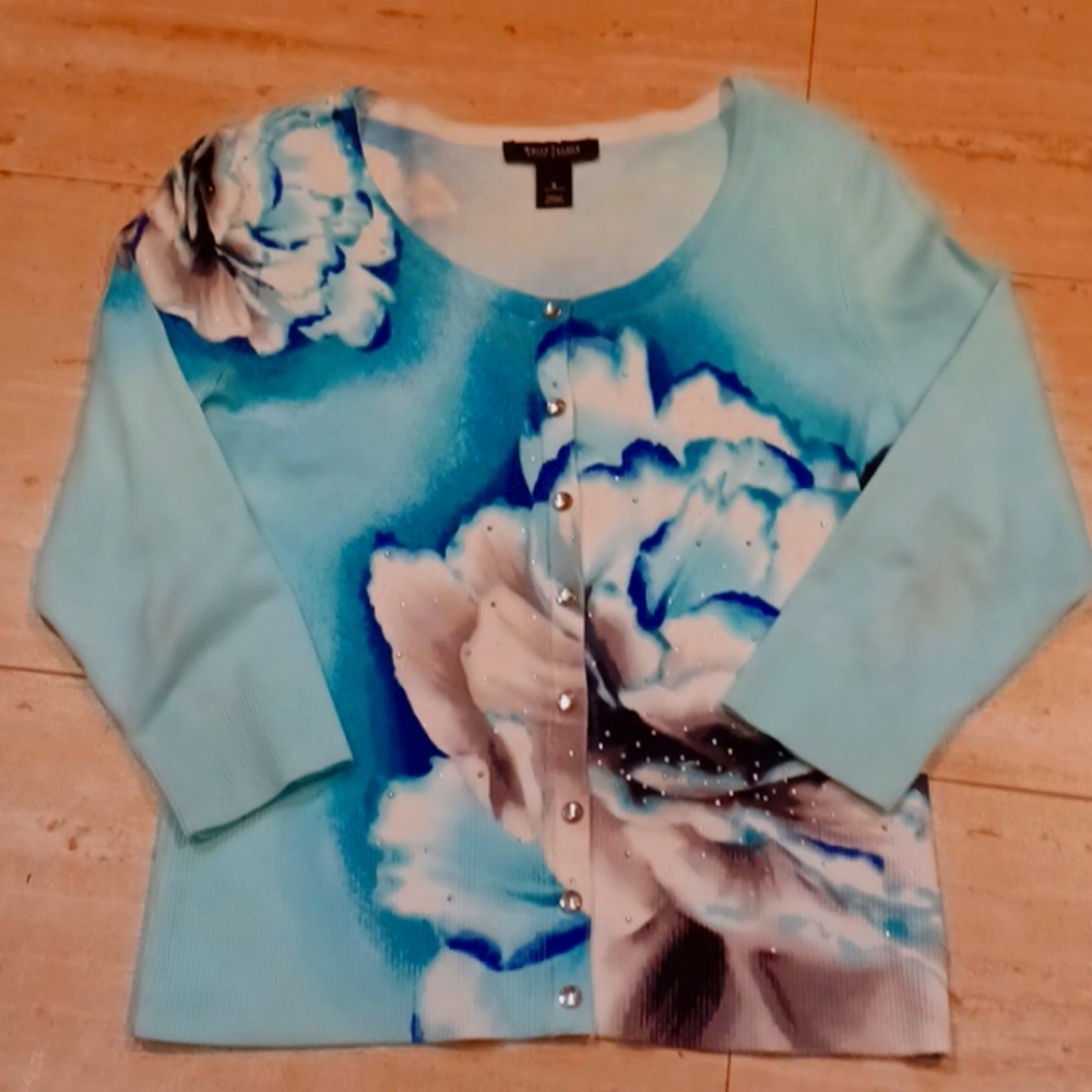 White House Black Market Sea Foam Green Water Color Floral Cardigan